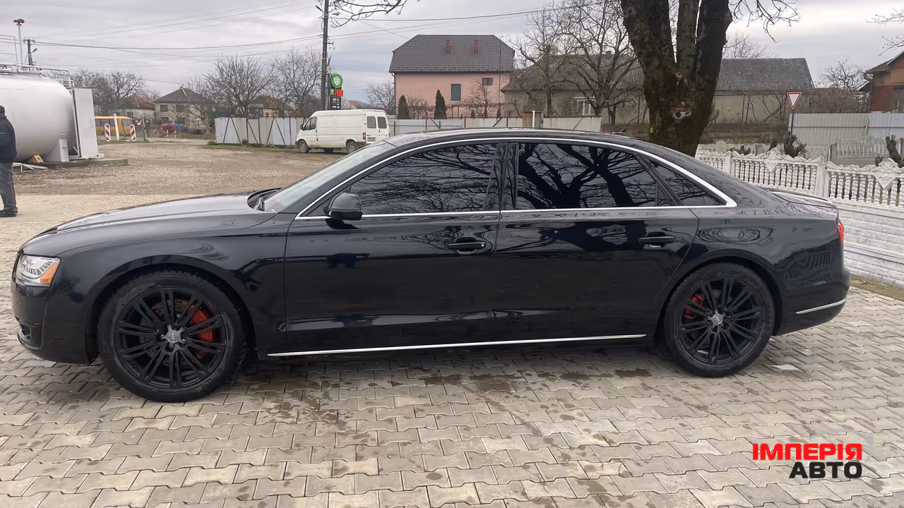 Audi A8 - фото 51