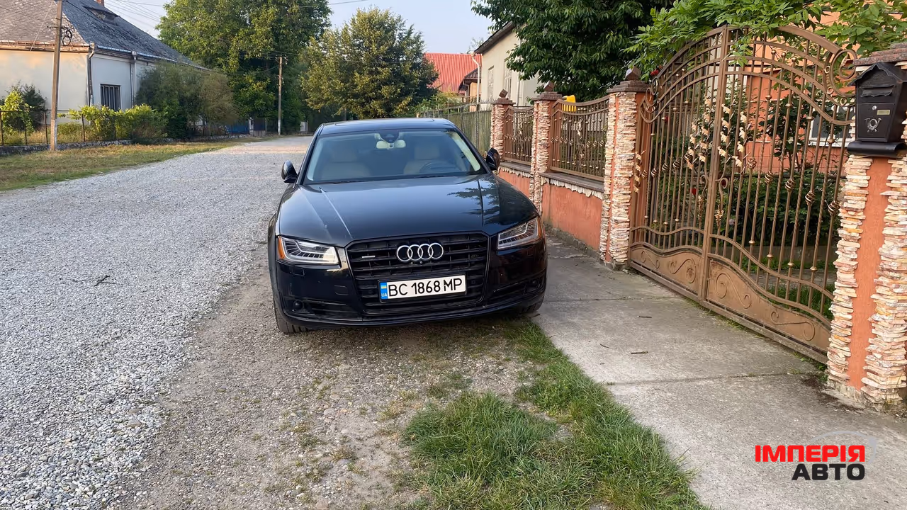 Audi A8 - фото 5