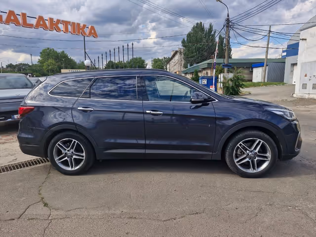 Hyundai Santa Fe - фото 4
