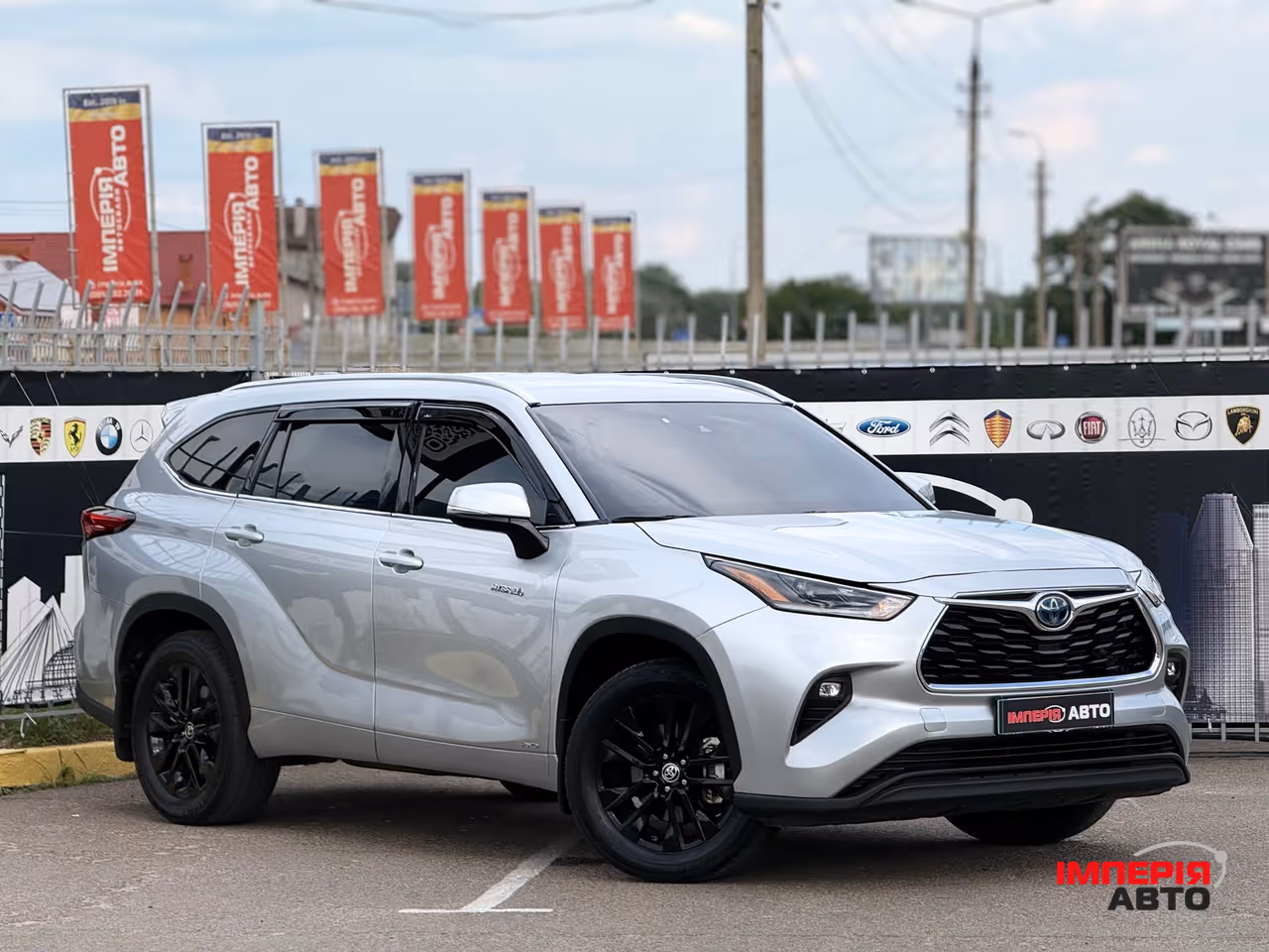Toyota Highlander - фото 3