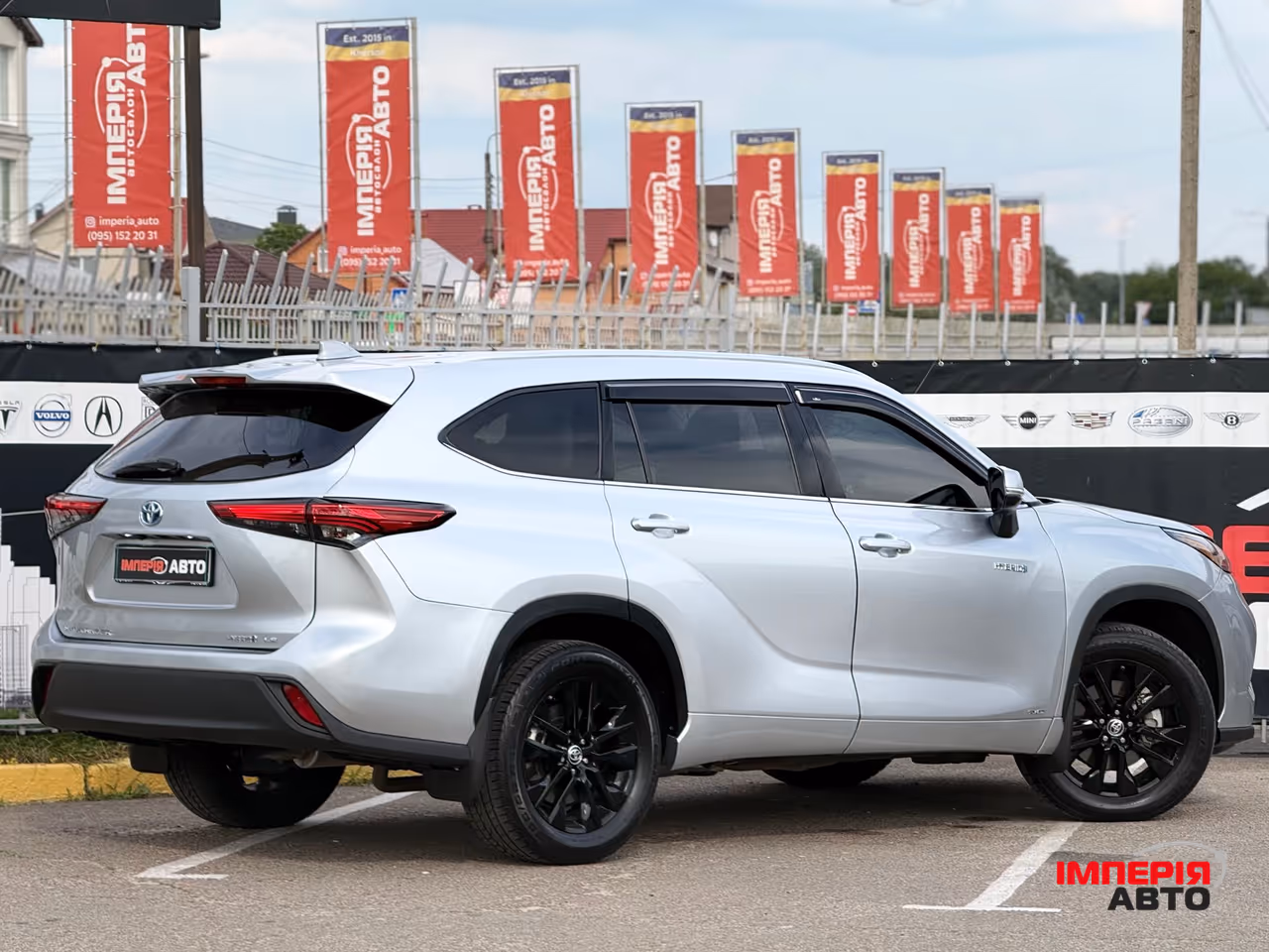 Toyota Highlander - фото 8