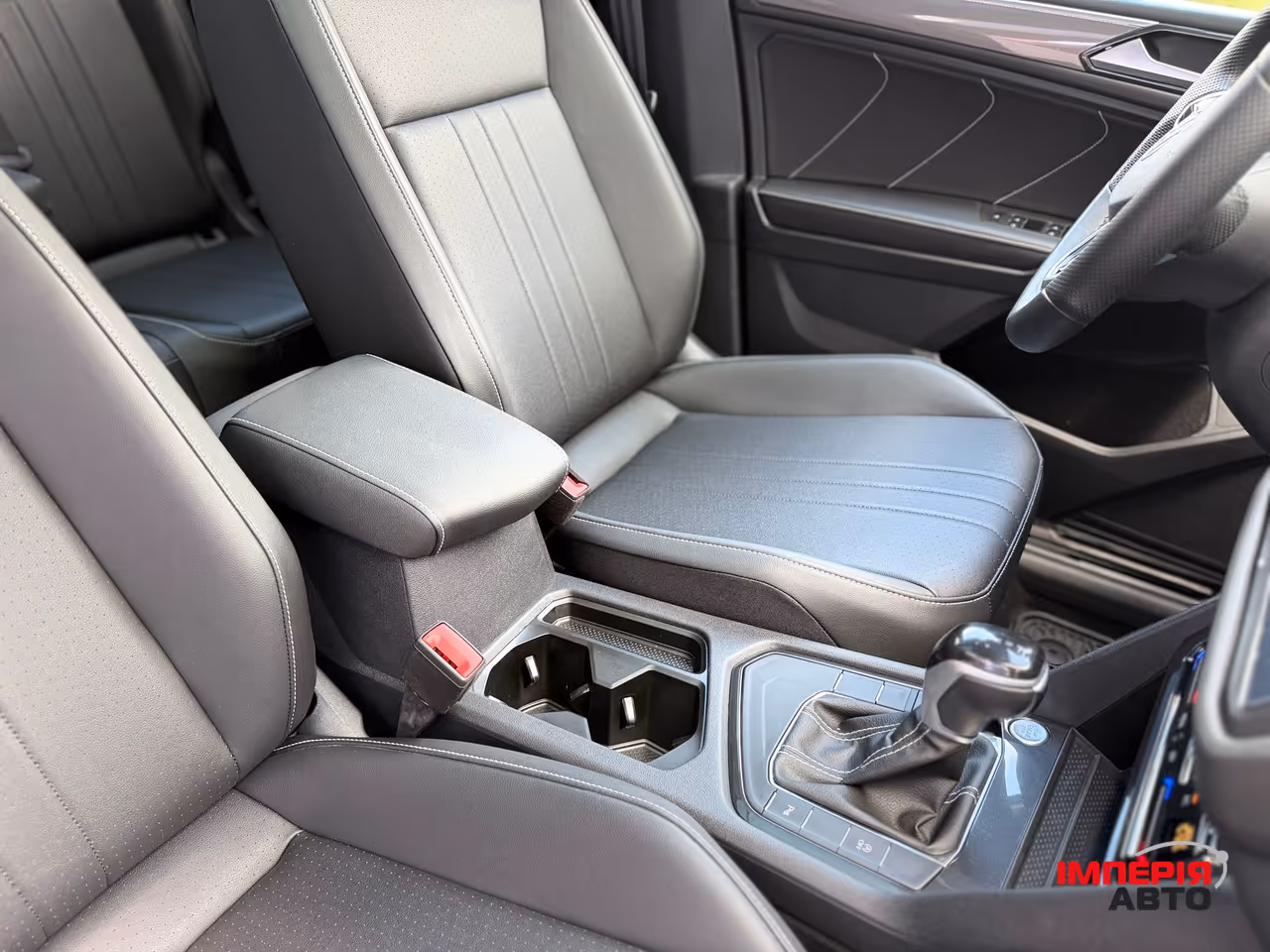 Volkswagen Tiguan - фото 20