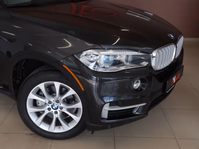 BMW X5 - фото 3