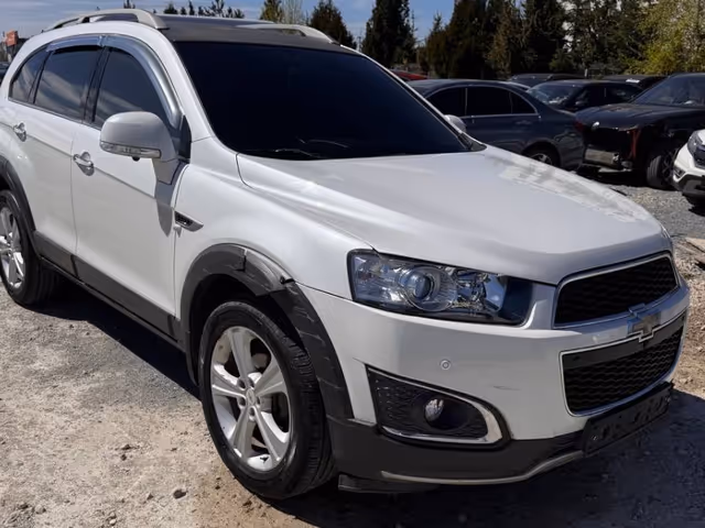 Chevrolet Captiva - фото 1