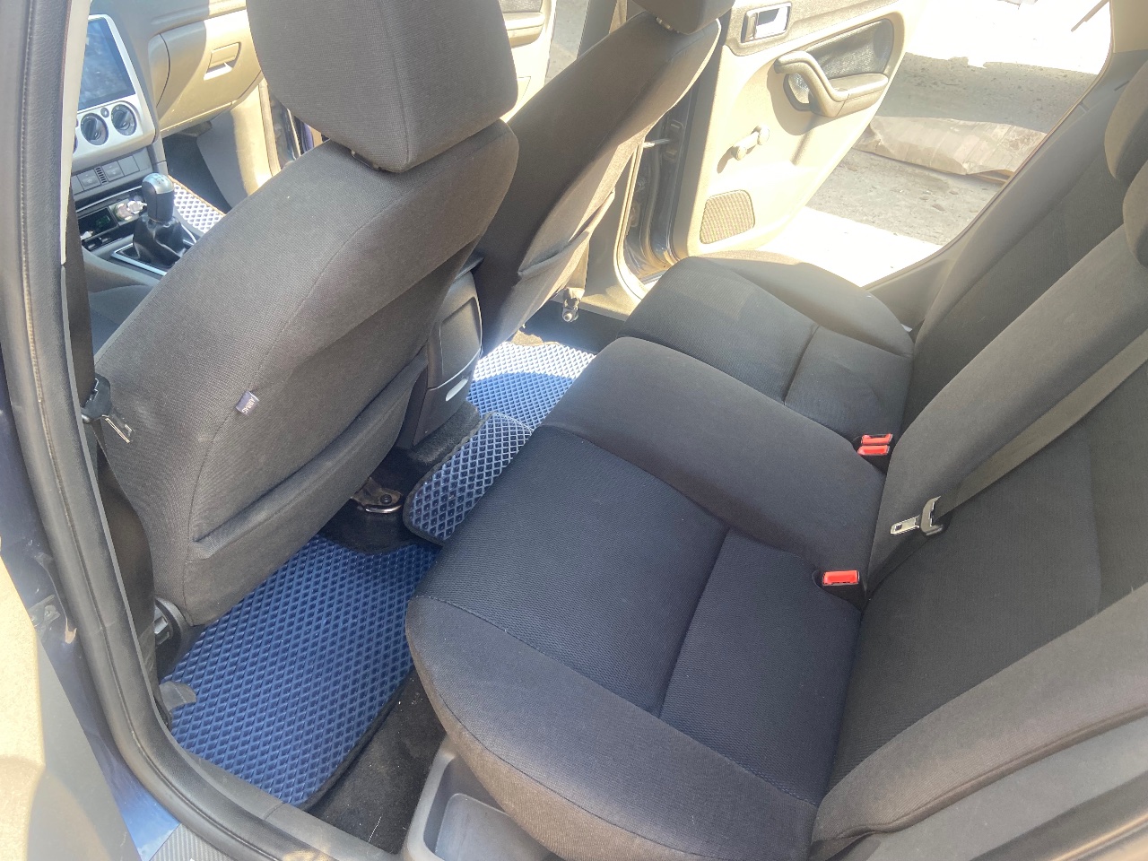 Ford Focus - фото 10