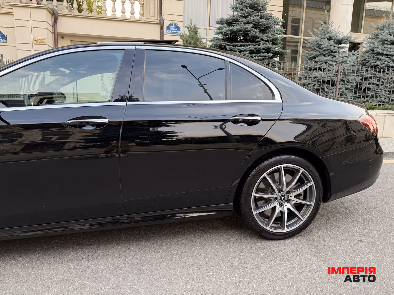 Mercedes-Benz E-Класс - фото 29