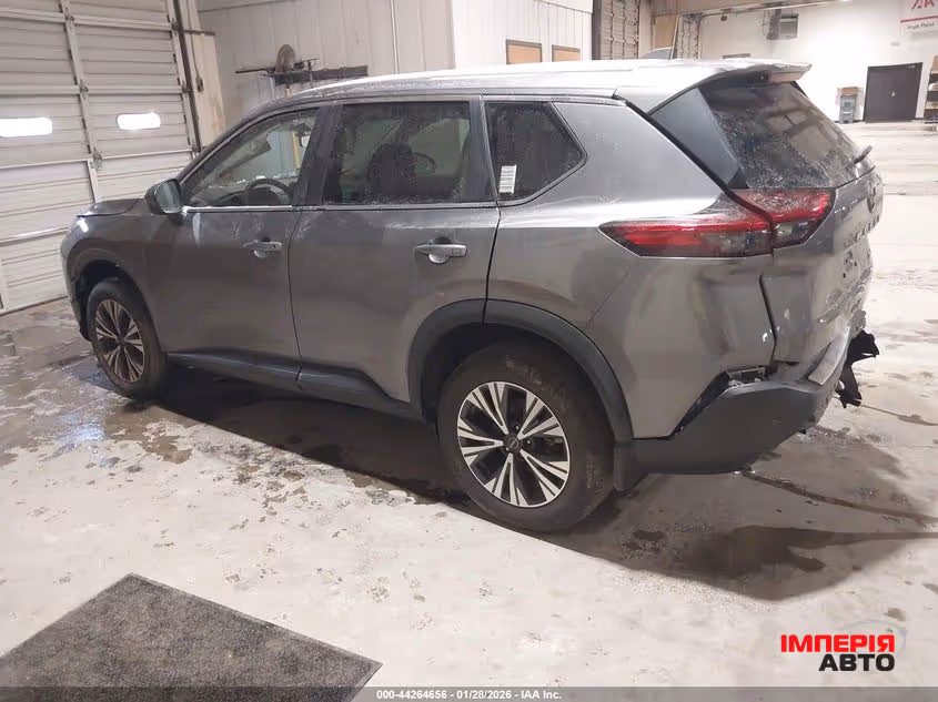 Nissan Rogue - фото 6