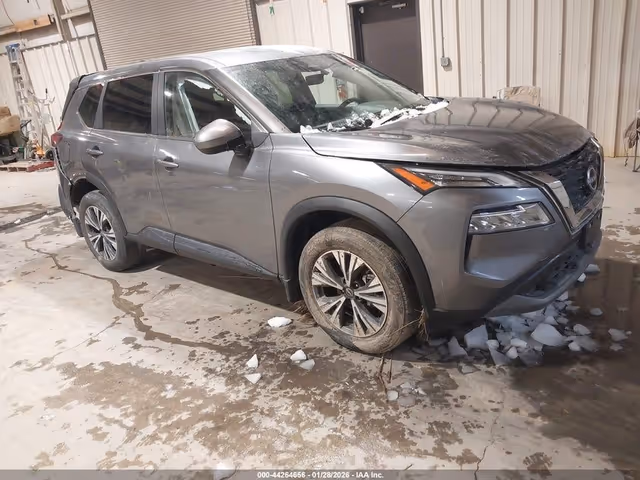Nissan Rogue - фото 3
