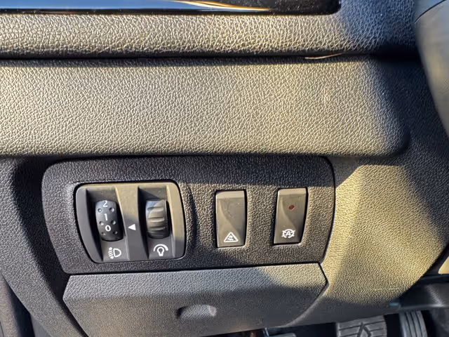 Renault Megane - фото 5