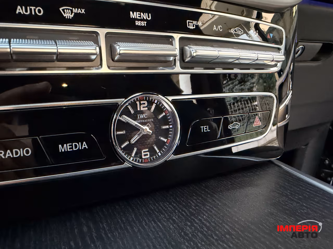 Mercedes-Benz G-Класс - фото 45