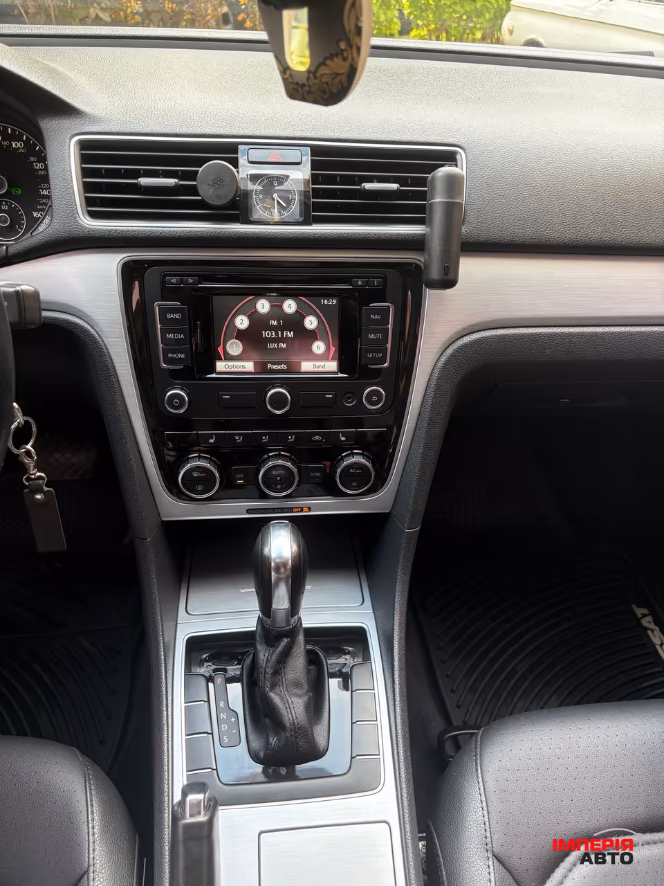 Volkswagen Passat USA/NMS - фото 11