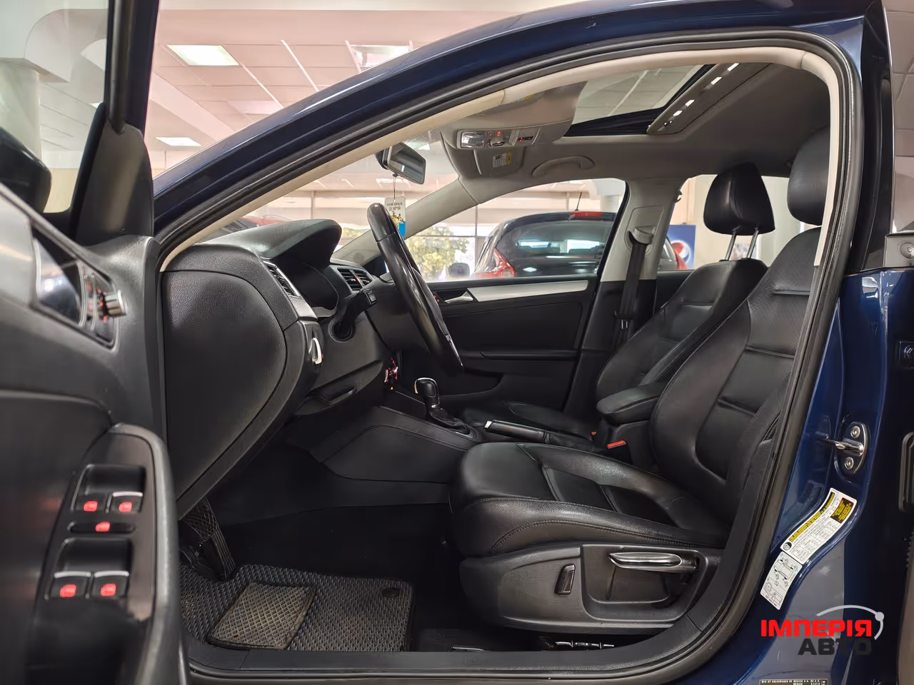 Volkswagen Jetta - фото 9