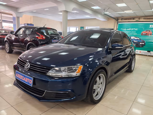 Volkswagen Jetta - фото 1