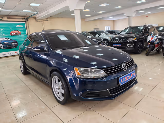 Volkswagen Jetta - фото 5