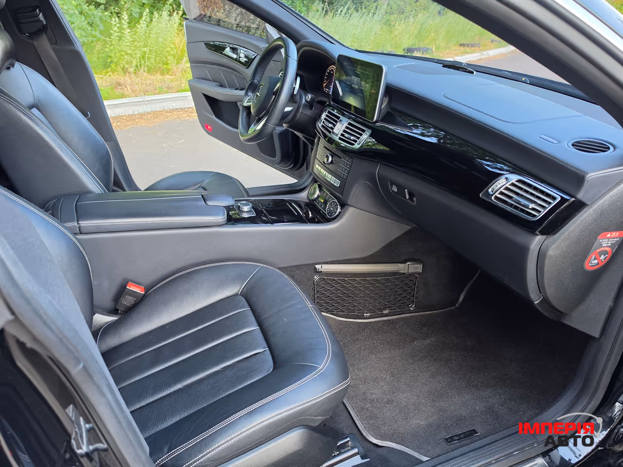 Mercedes-Benz CLS - фото 16