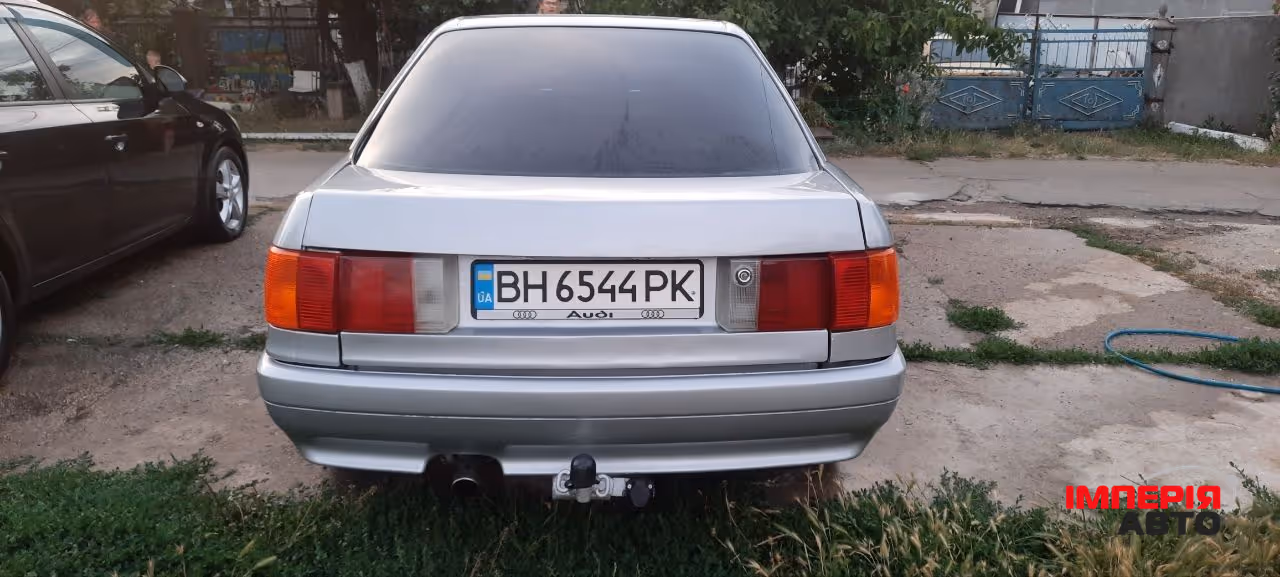 Audi 80 - фото 8