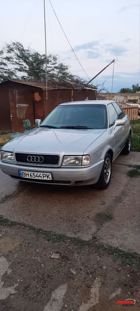 Audi 80 - фото 2