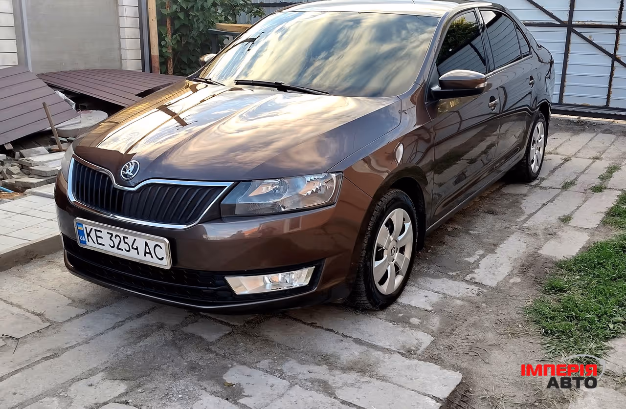 Skoda Rapid - фото 17