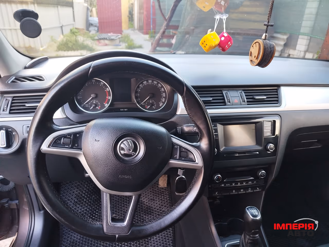 Skoda Rapid - фото 7