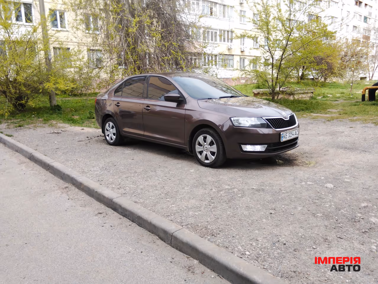 Skoda Rapid - фото 1
