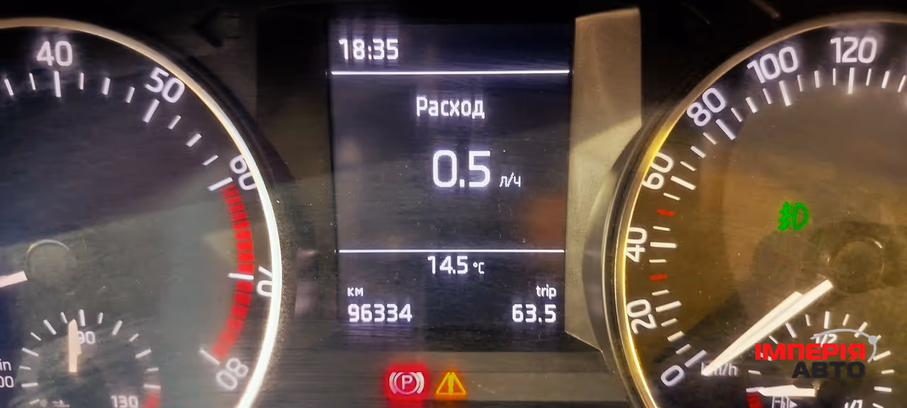 Skoda Rapid - фото 9