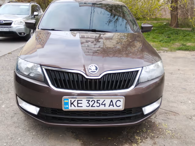 Skoda Rapid - фото 2