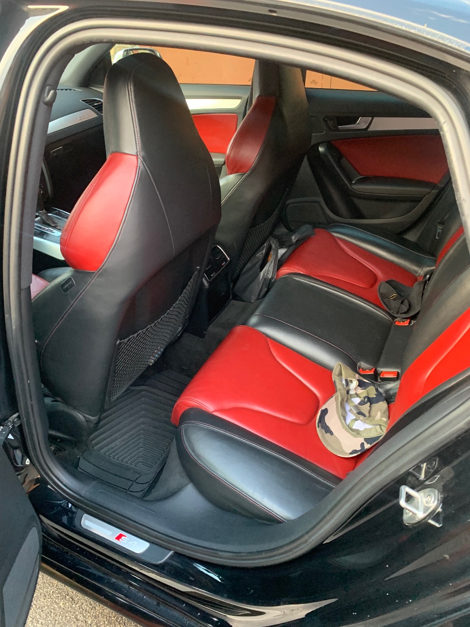 Audi S4 - фото 5