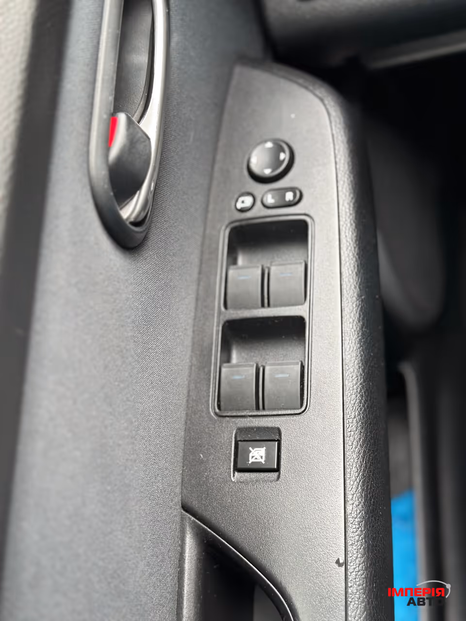 Mazda 6 - фото 11