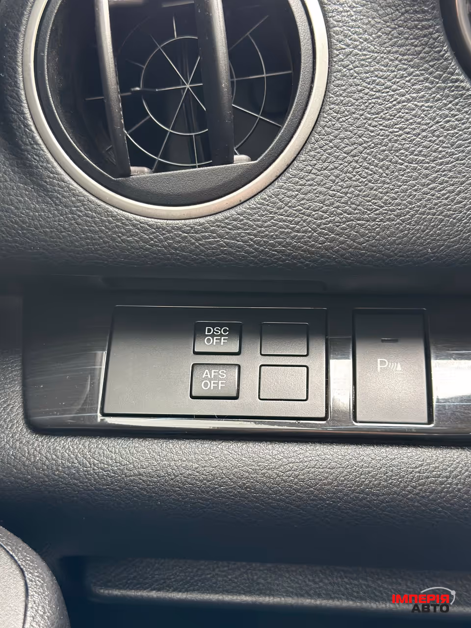 Mazda 6 - фото 12