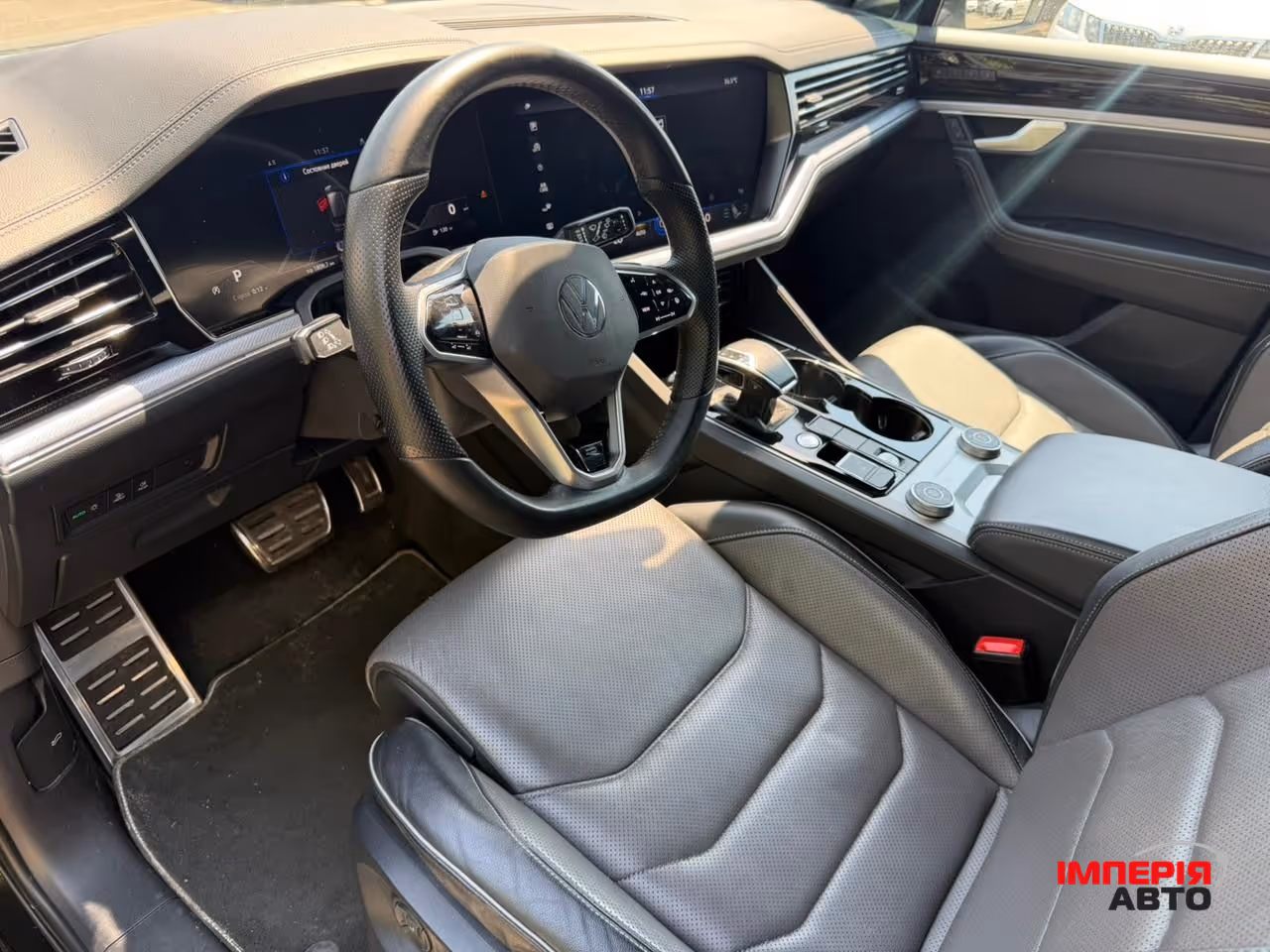 Volkswagen Touareg - фото 21