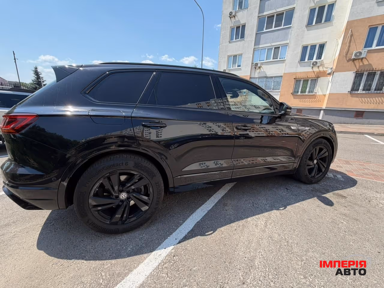 Volkswagen Touareg - фото 6