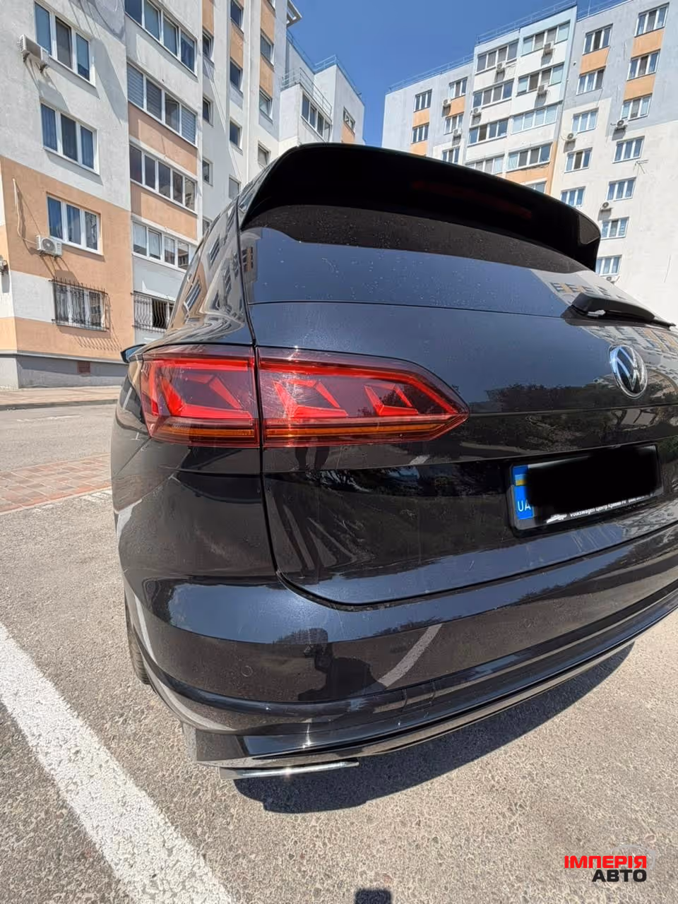 Volkswagen Touareg - фото 4