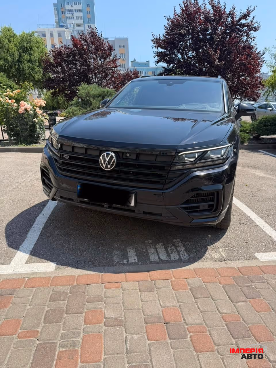 Volkswagen Touareg - фото 2