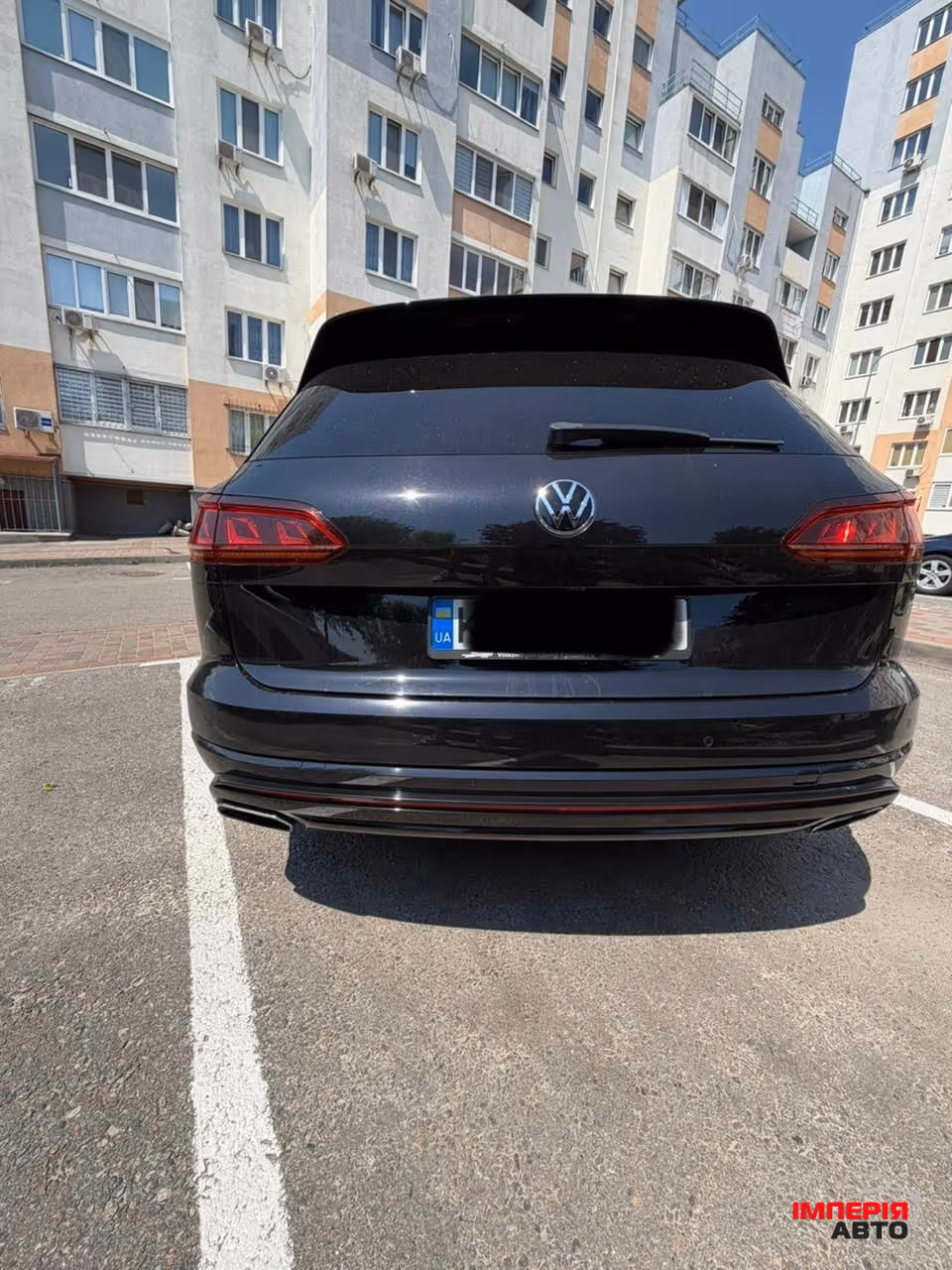 Volkswagen Touareg - фото 7