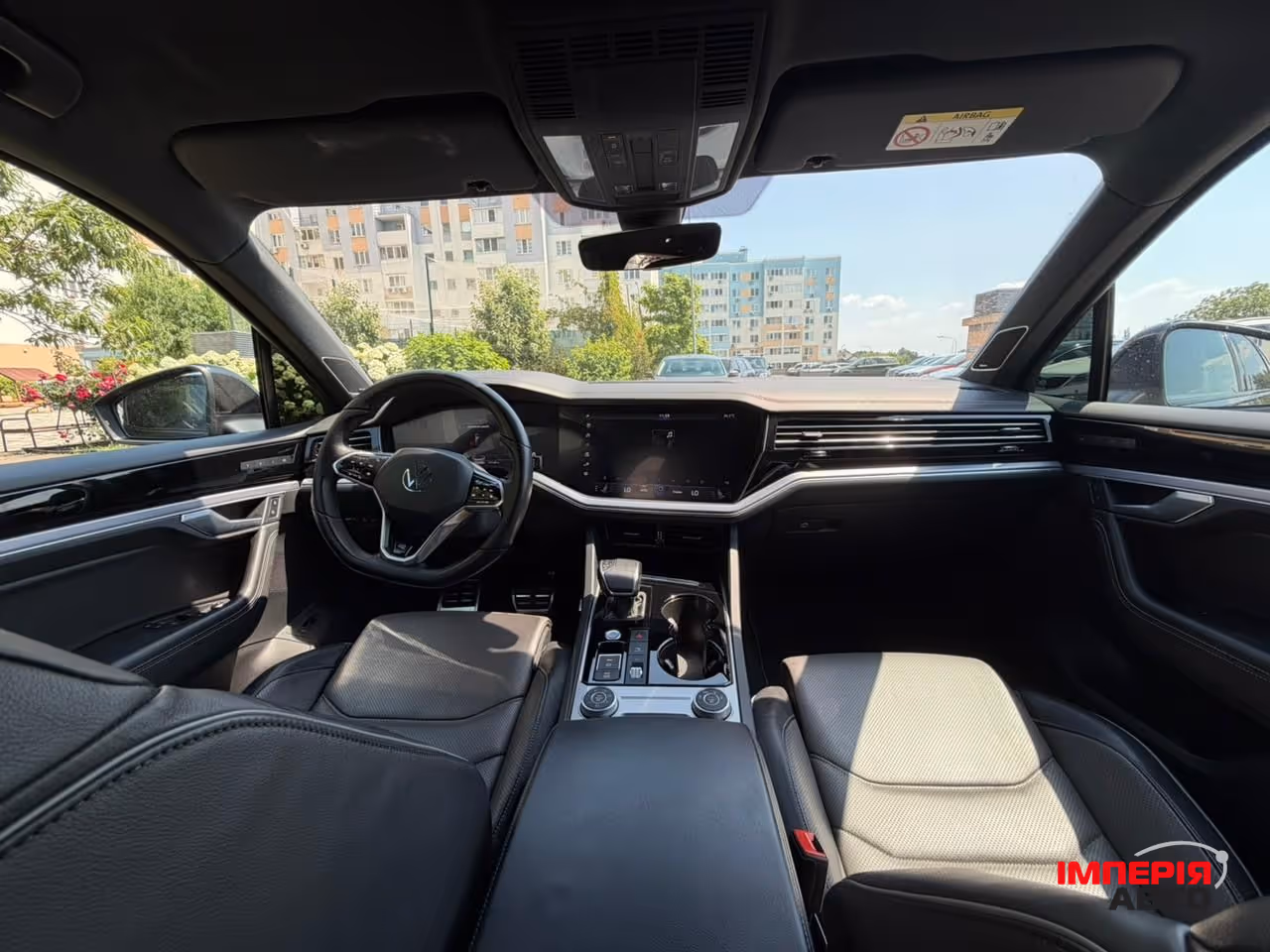Volkswagen Touareg - фото 20