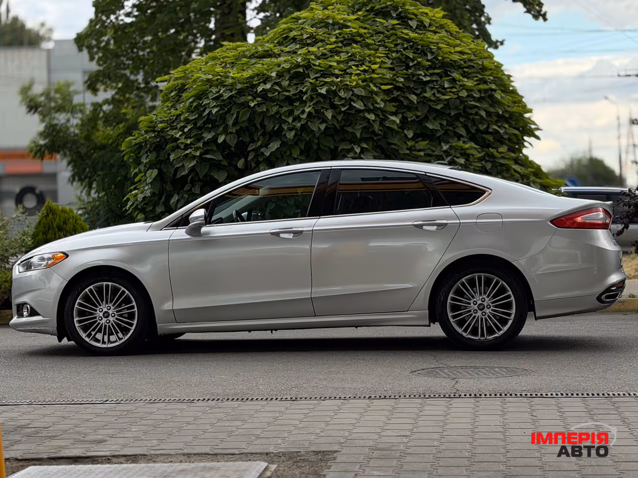 Ford Fusion USA - фото 2
