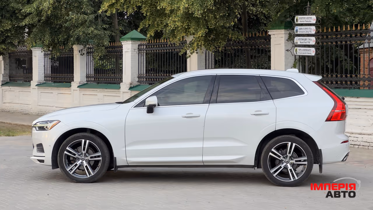 Volvo XC60 - фото 5