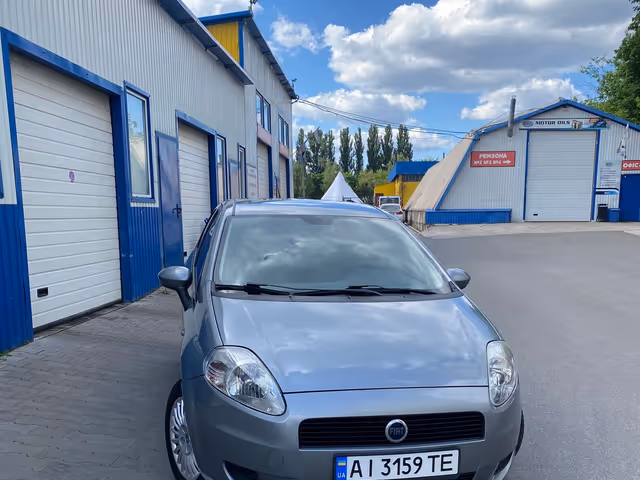 Fiat Punto - фото 1