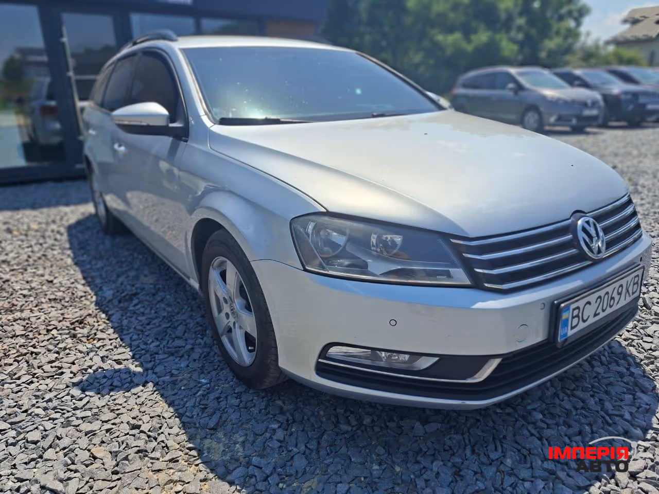 Volkswagen Passat - фото 3