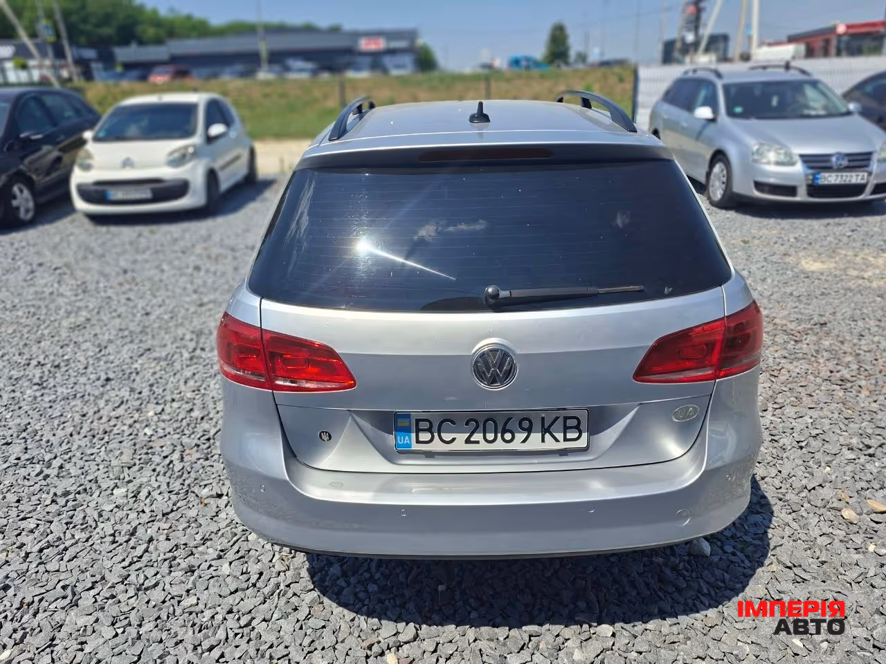 Volkswagen Passat - фото 9