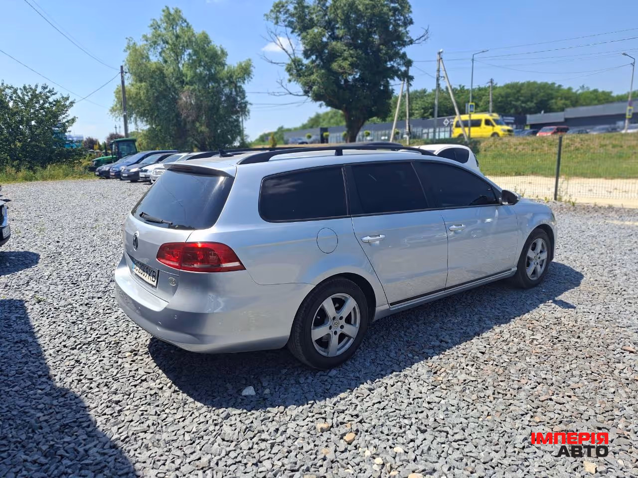 Volkswagen Passat - фото 15