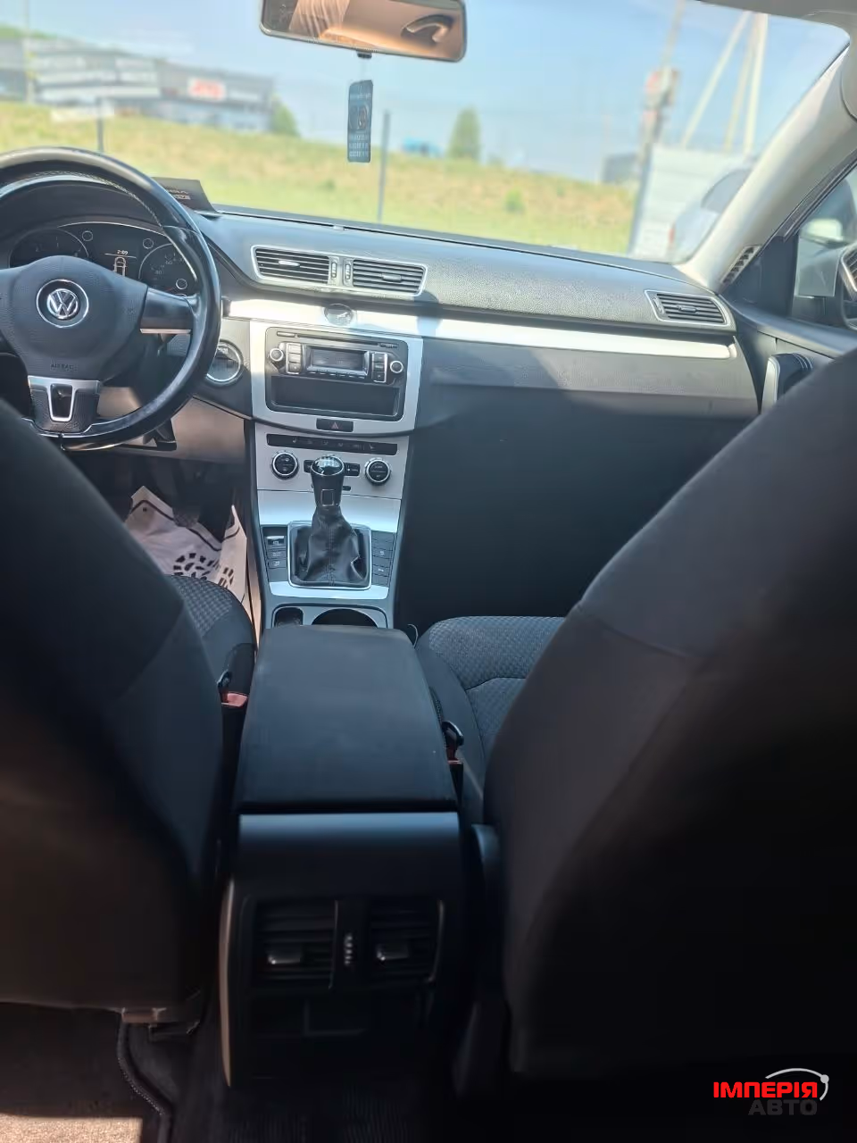 Volkswagen Passat - фото 22