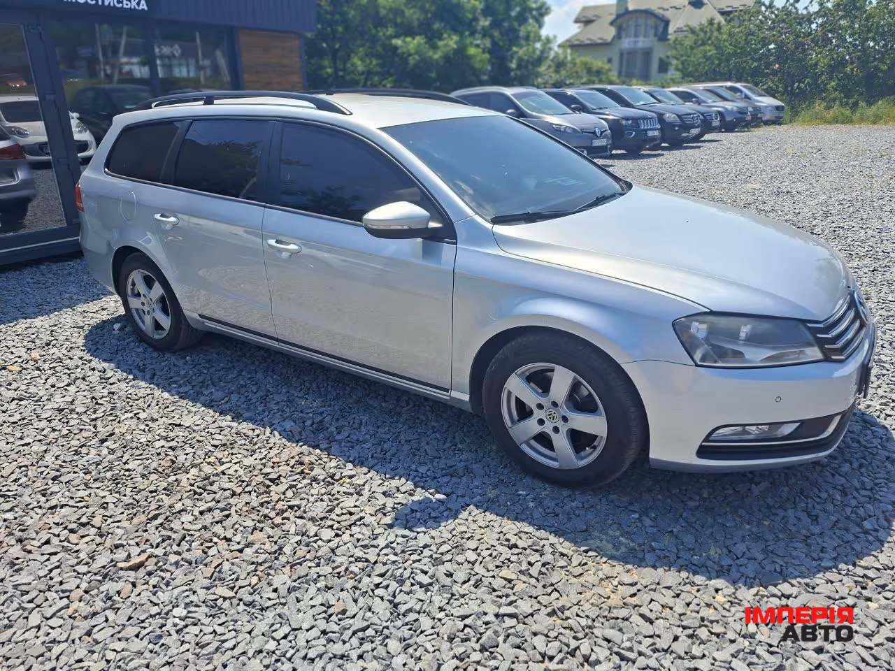 Volkswagen Passat - фото 4