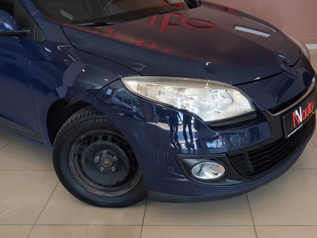 Renault Megane - фото 3