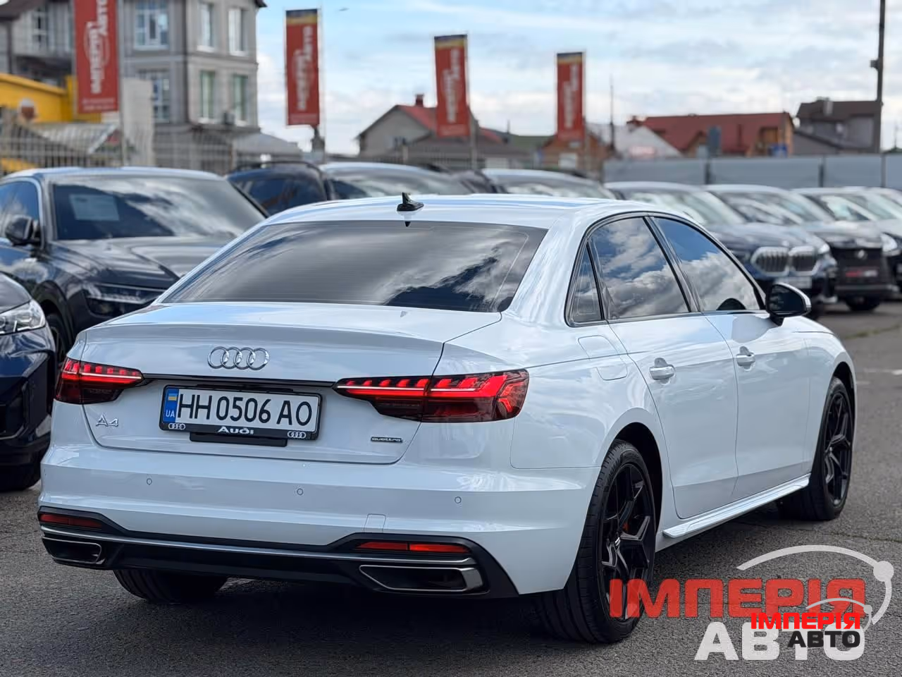 Audi A4 - фото 23
