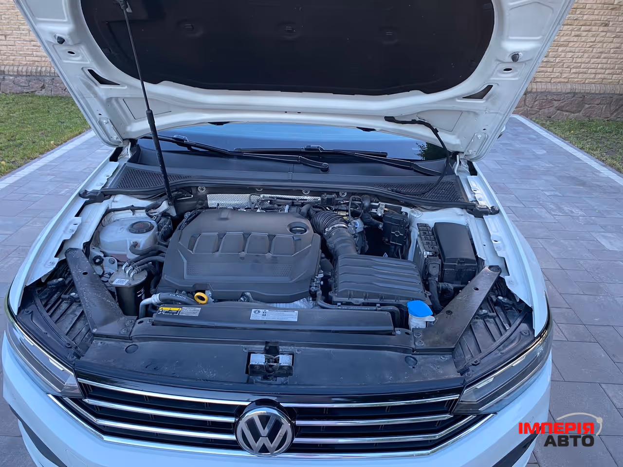 Volkswagen Passat - фото 10