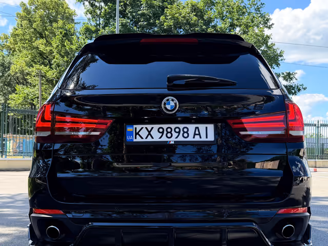 BMW X5 - фото 5