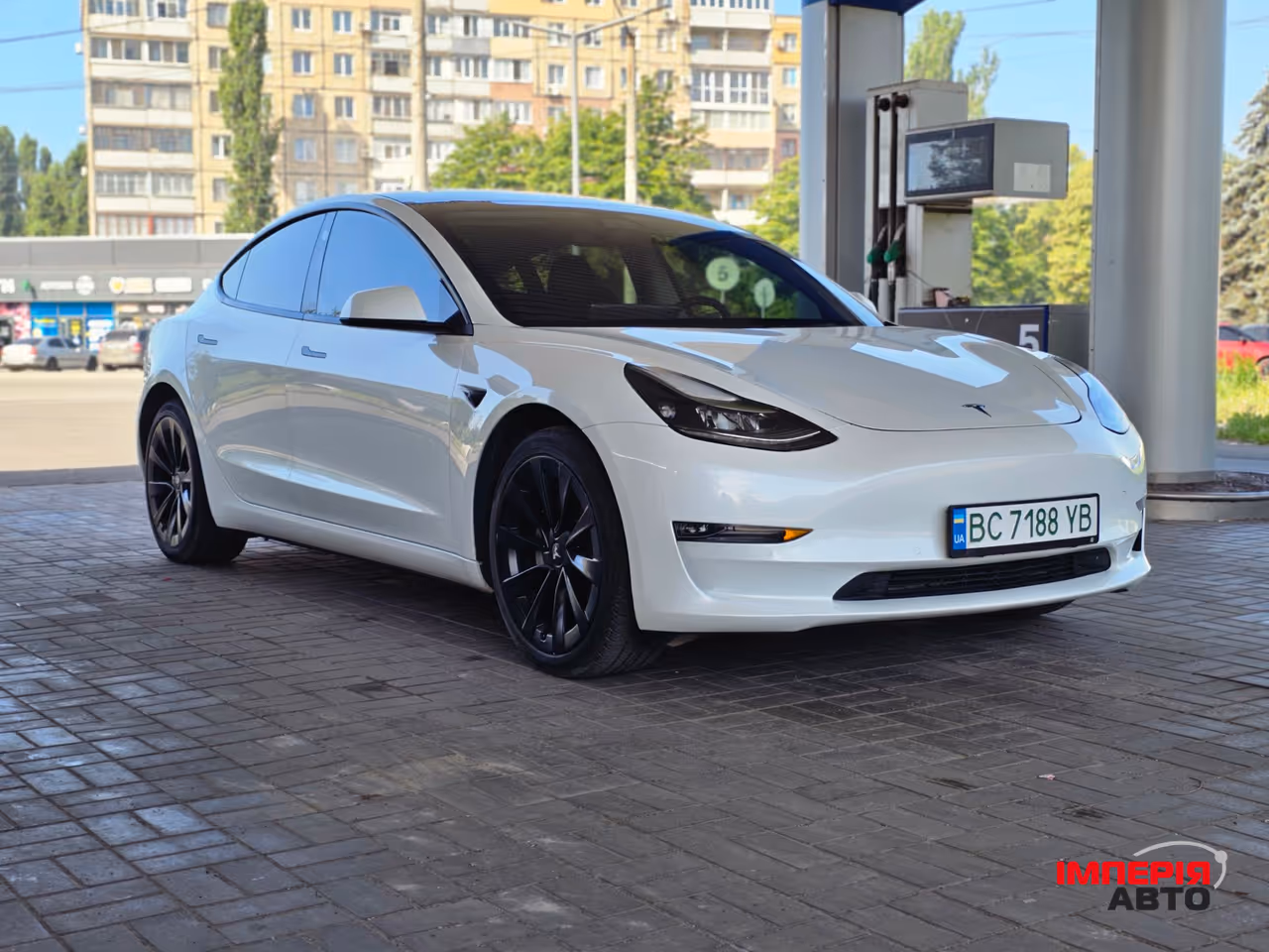 Tesla Model 3 - фото 16