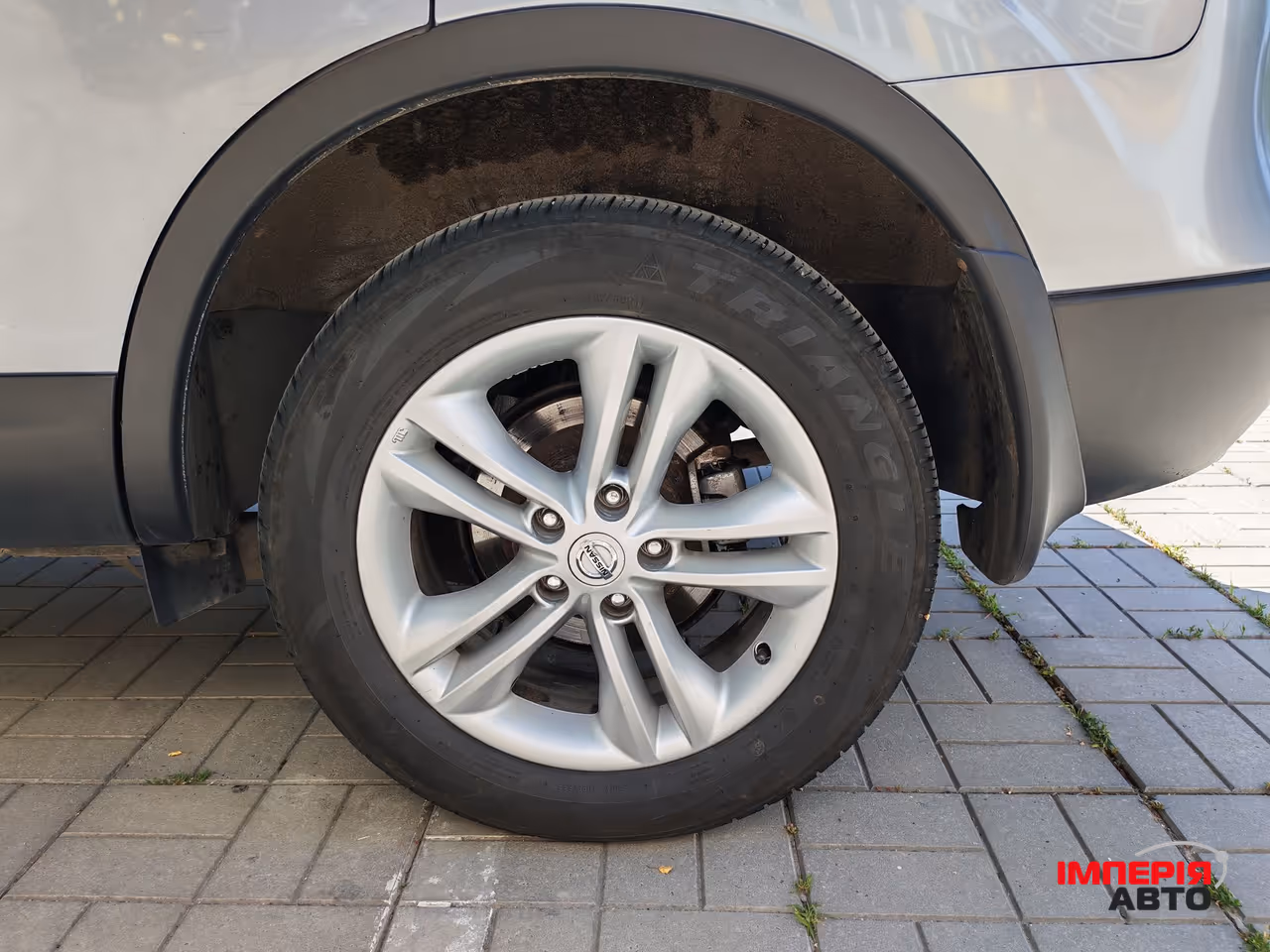 Nissan Qashqai - фото 12