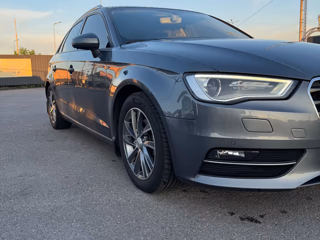Audi A3 - фото 2